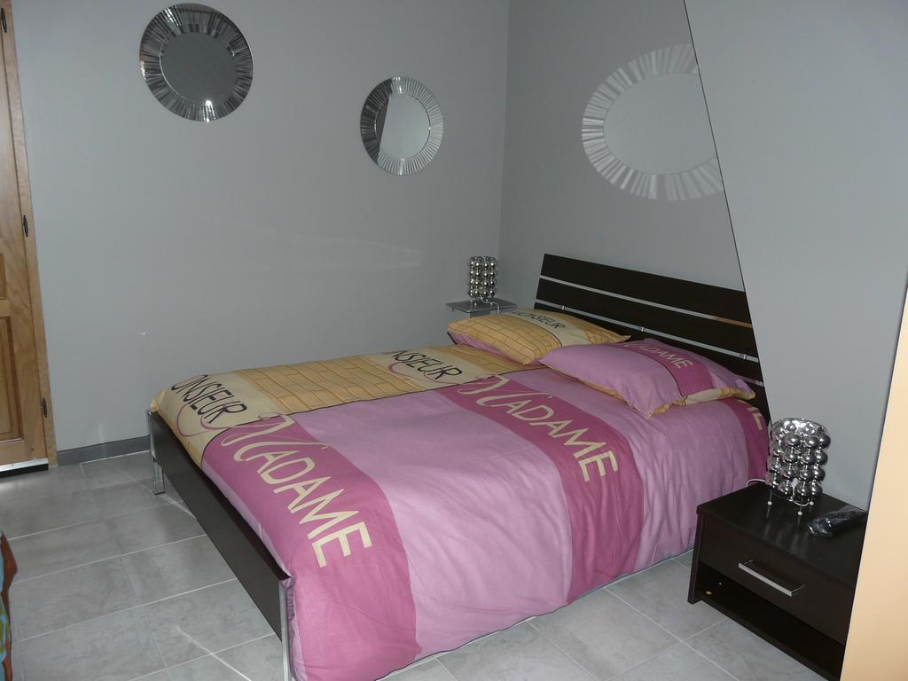 La Bergerie Bed & Breakfast Suevres Room photo