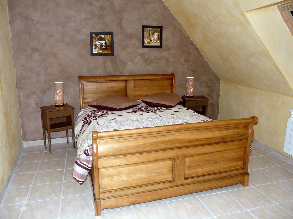 La Bergerie Bed & Breakfast Suevres Room photo